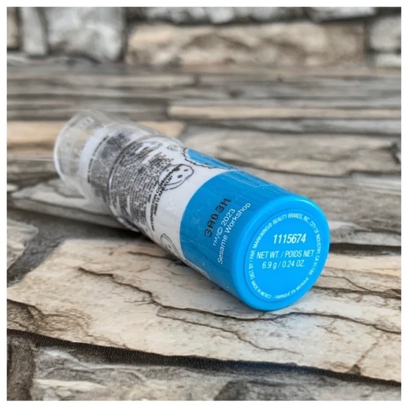 Sesame Street x Wet n Wild Me Love Cookie Monster Vegan Exfoliation Lip Scrub - Picture 2 of 2